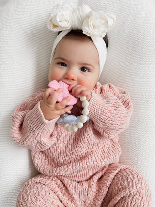 Itzy Trio™ Bow Teething Charms