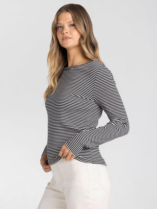 Jess Top | Women's Crew Neck Long Sleeve Top