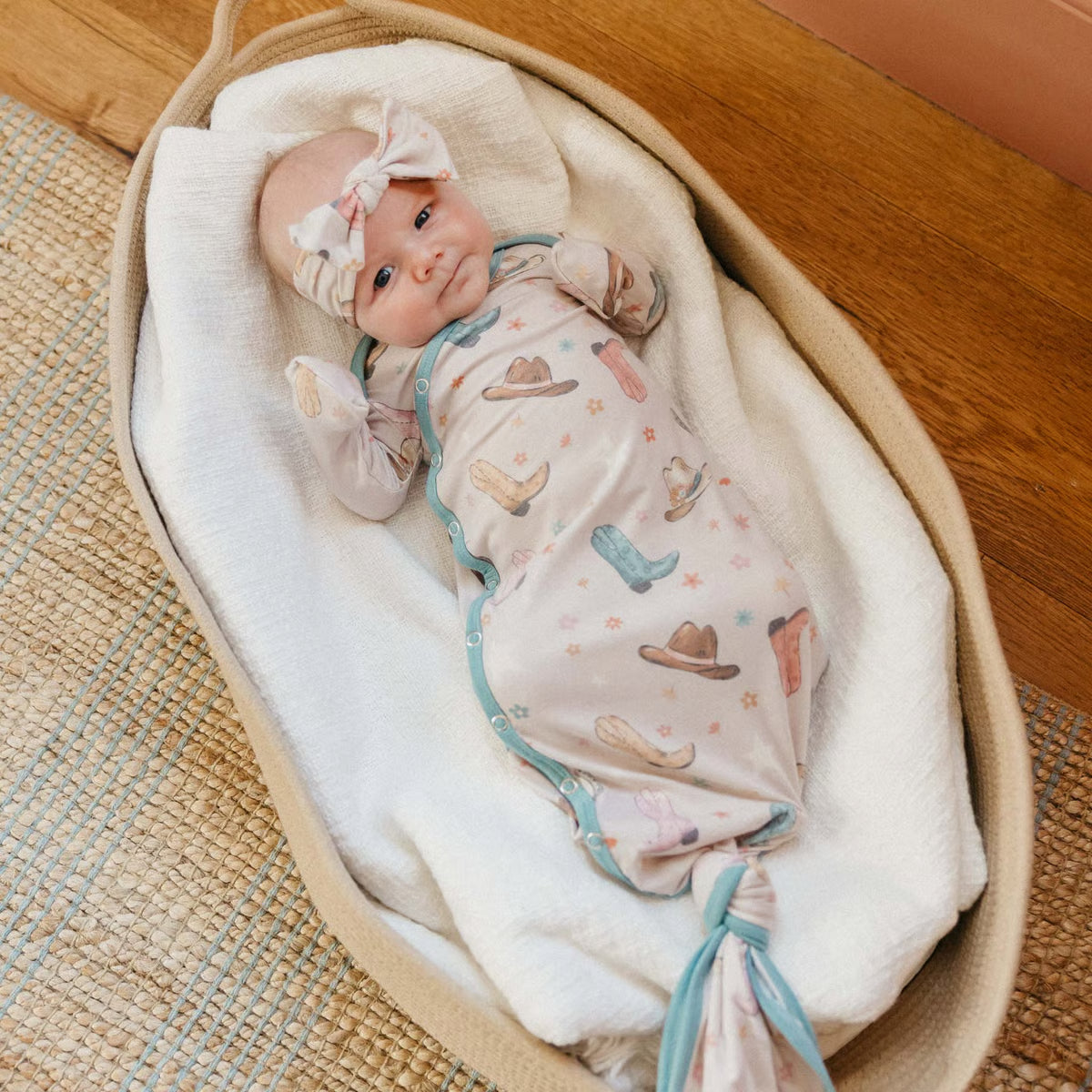Cheyenne Newborn Knotted Gown