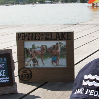 Rustic Lake People photo frame with Memories Are Made At The Lake sentiment holding a 4x6 photograph