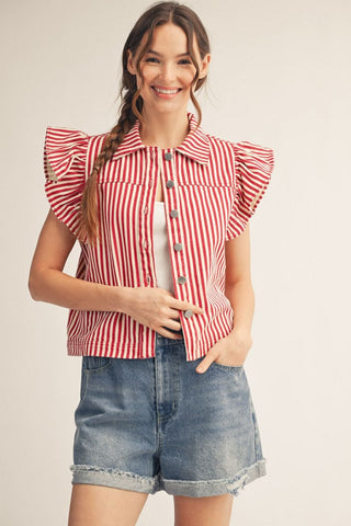 woman wearing red stripe ruffle sleeve vest with button front and denim shorts